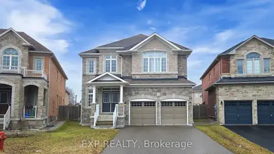 1206 Mccron Crescent, Newmarket, On L3x 0c8