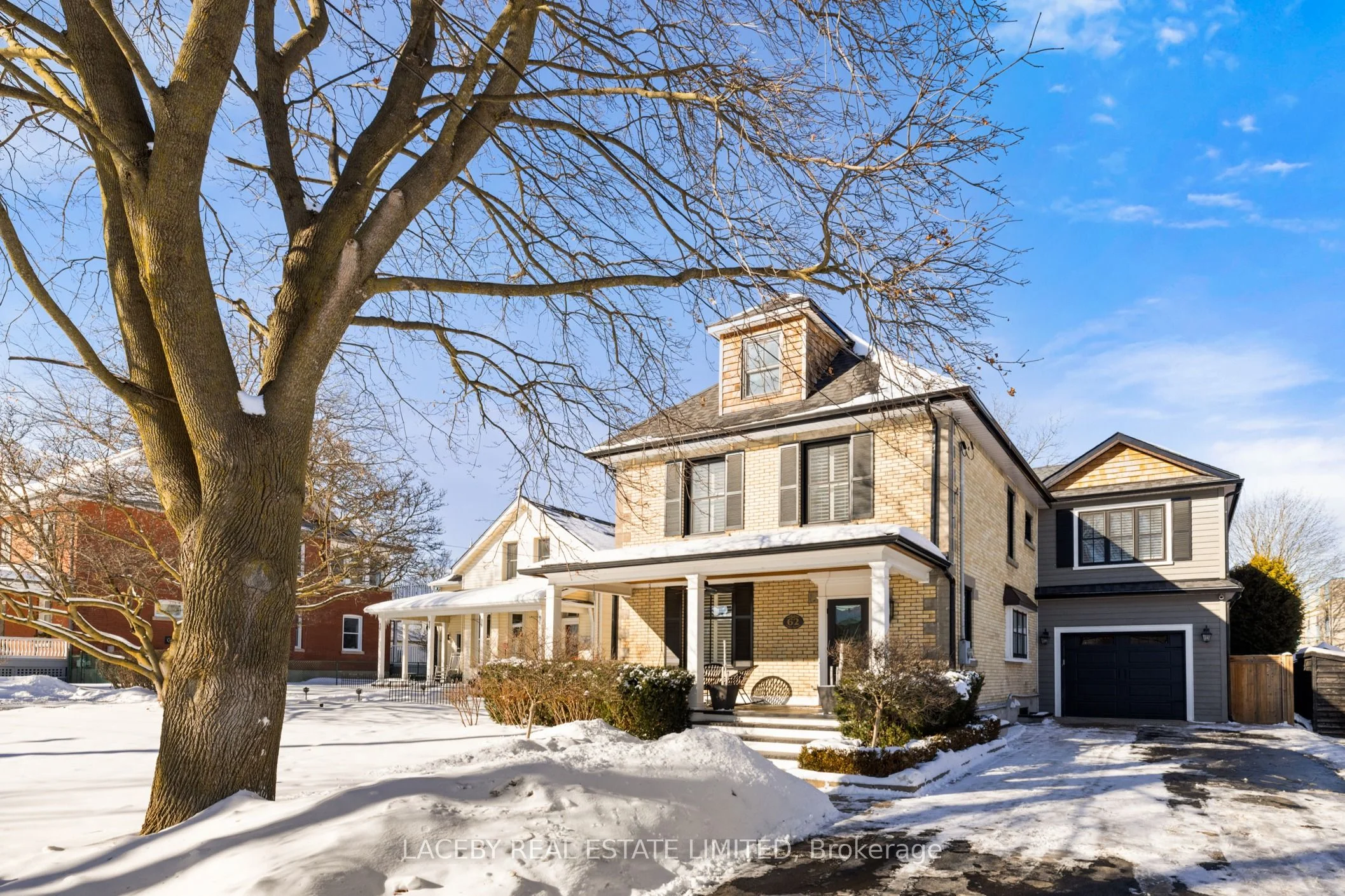 Detached in Aurora
