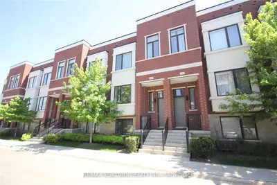 43 Lafferty Lane, Richmond Hill, On L4c 0z8