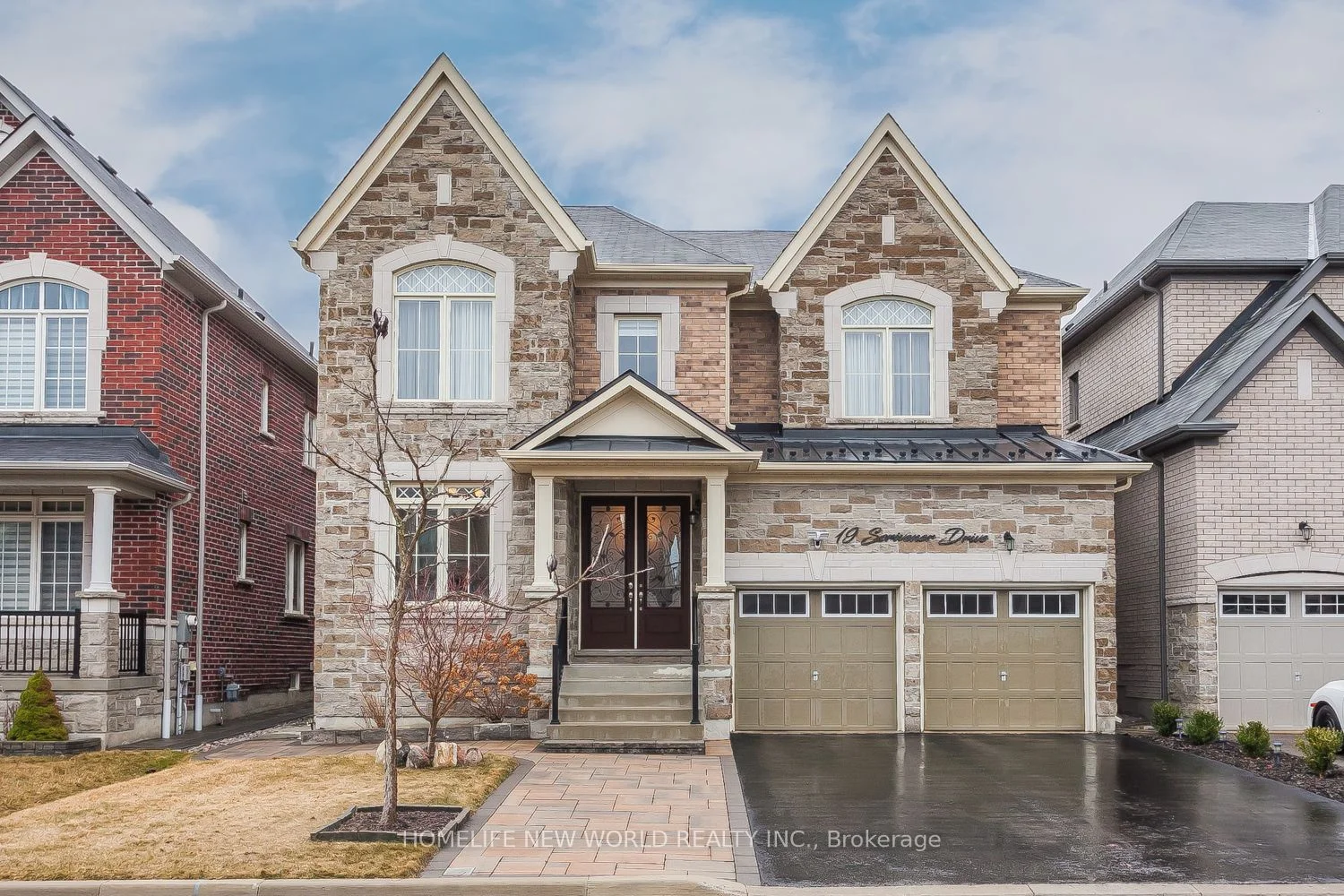 Detached in Aurora