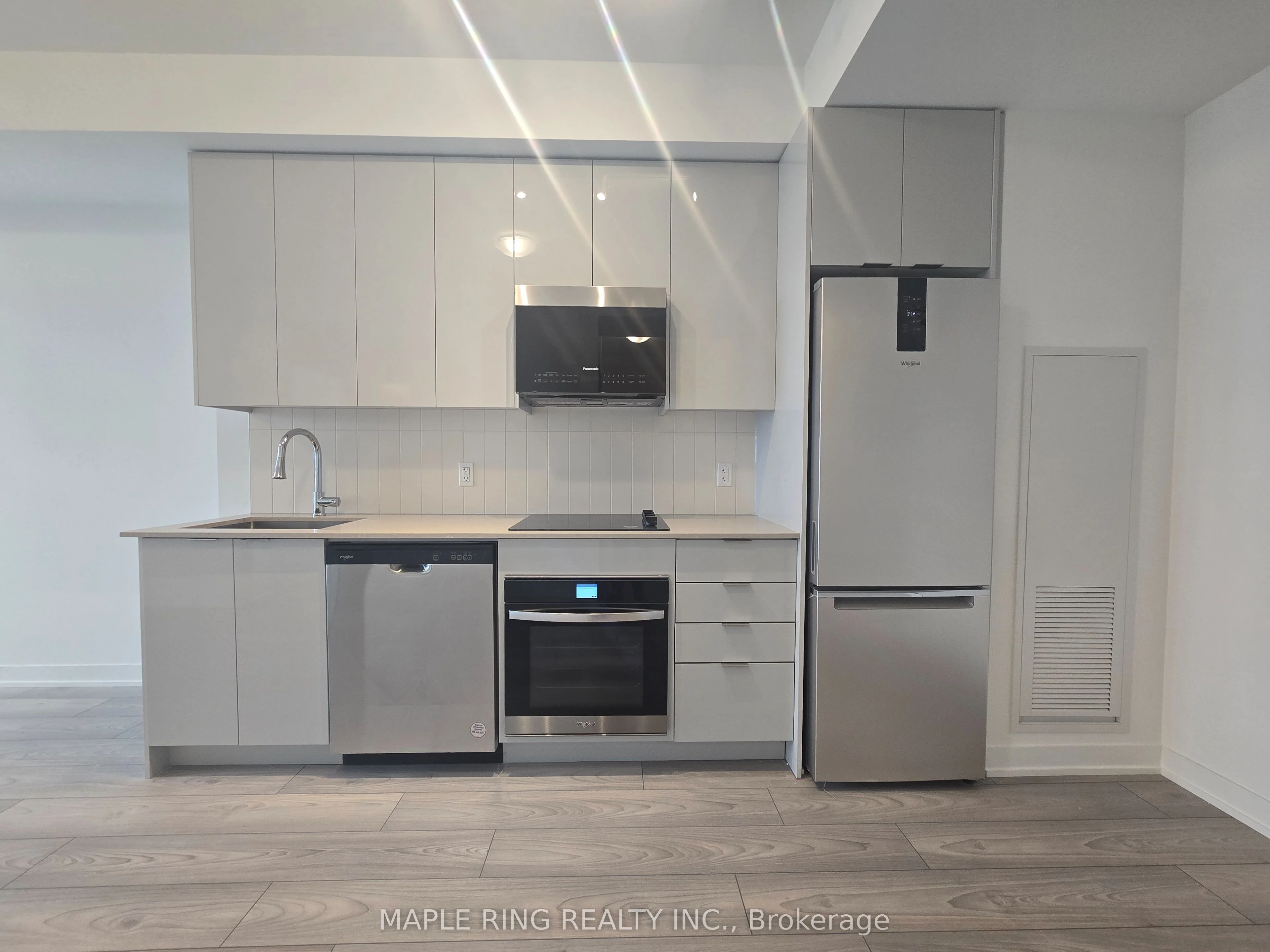 Condo Apartment in Vaughan
