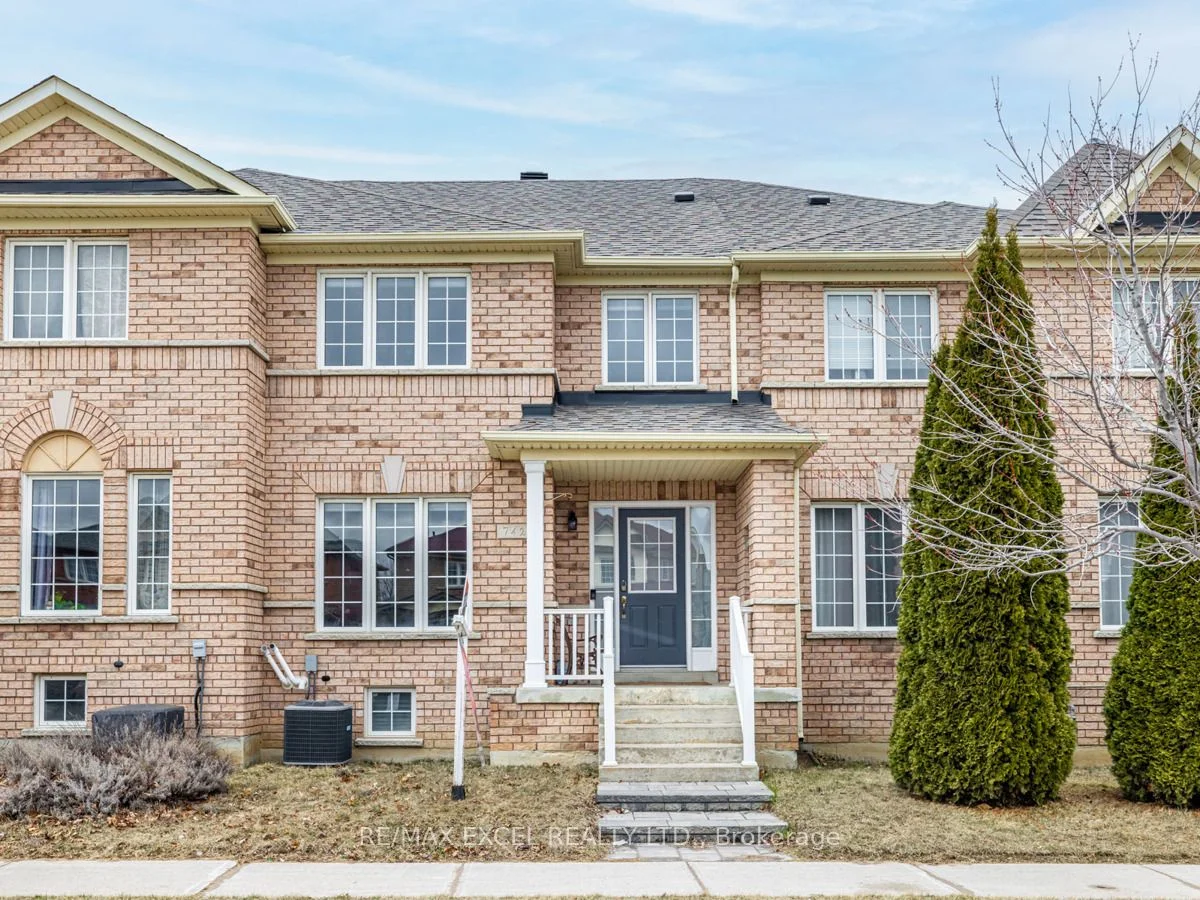 Att/Row/Townhouse in Markham