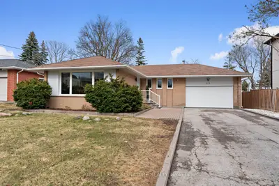 Detached in Vaughan