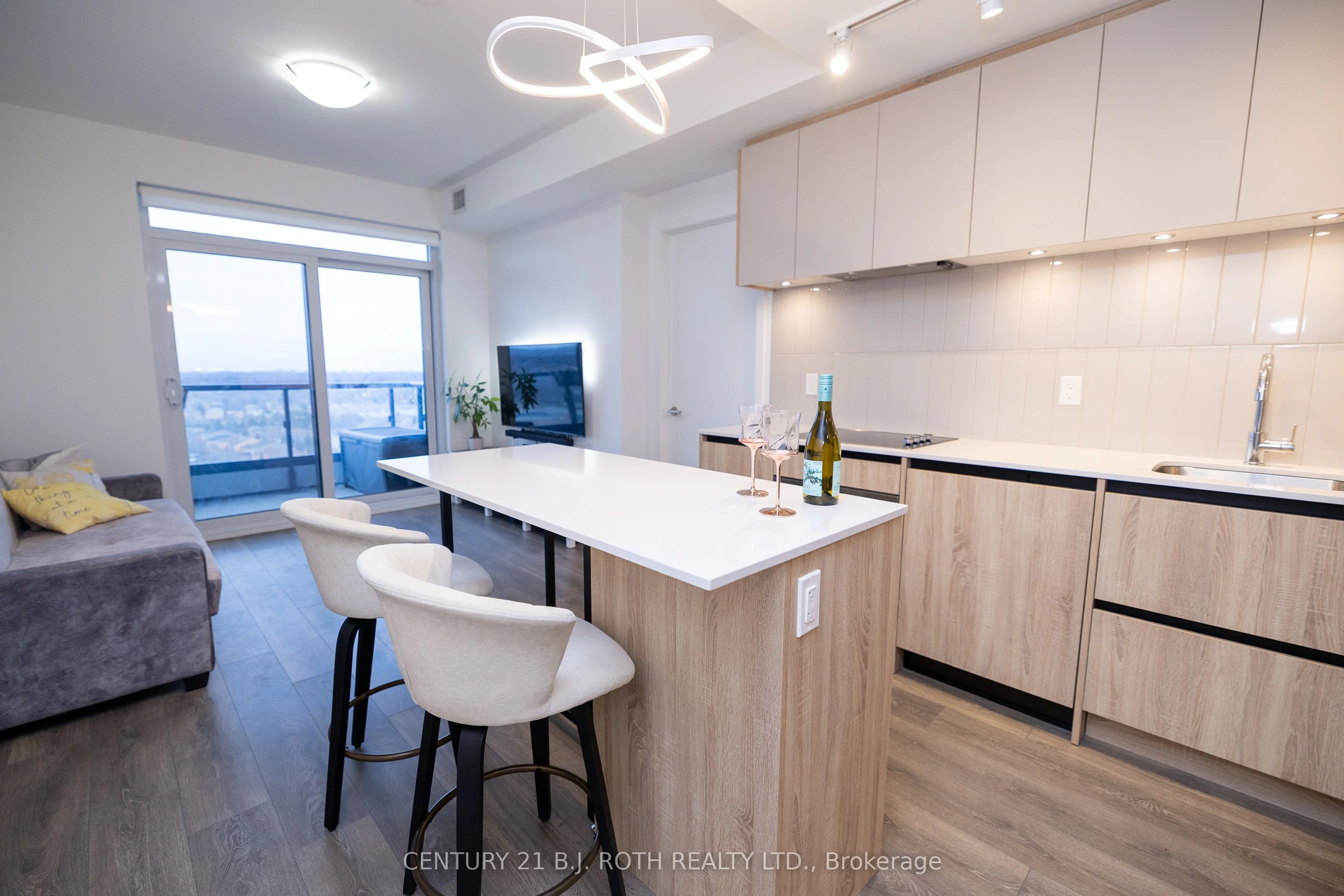 Condo Apartment in Vaughan