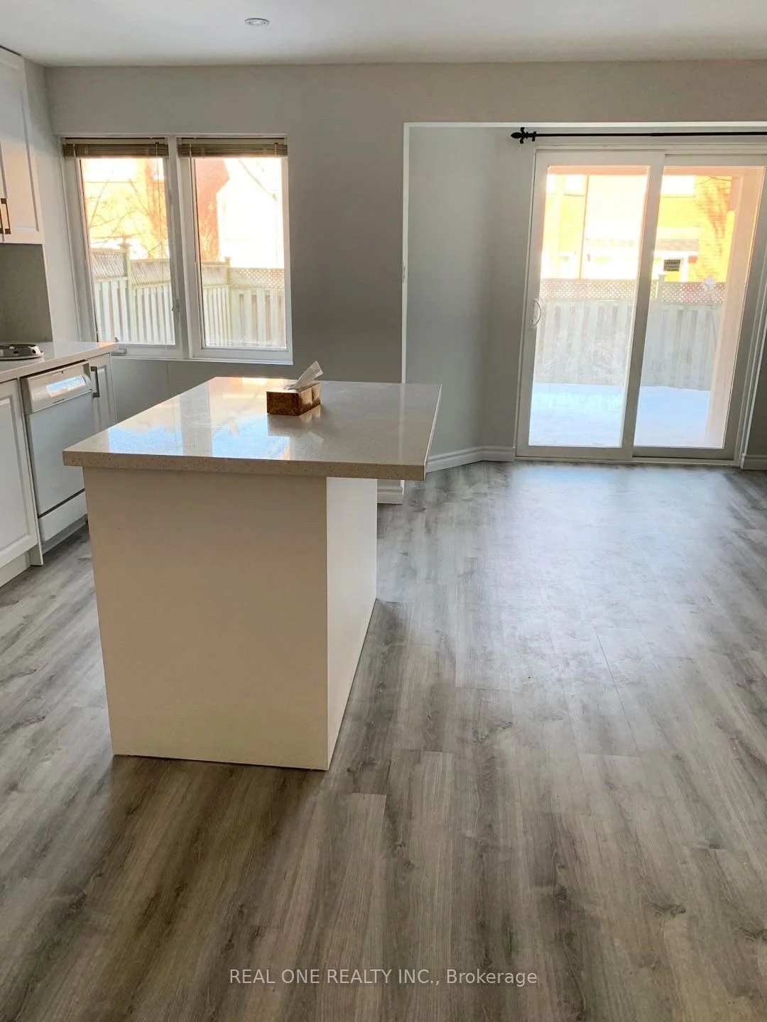 38 Grover Hill Avenue, Richmond Hill, On L4s 1t6