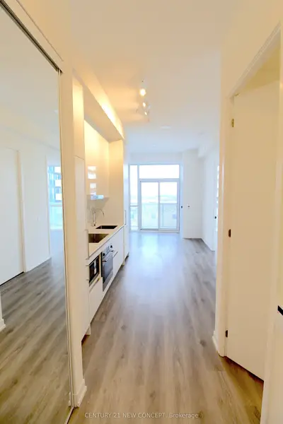 225 Commerce Street 1605, Vaughan, On L4k 5z7
