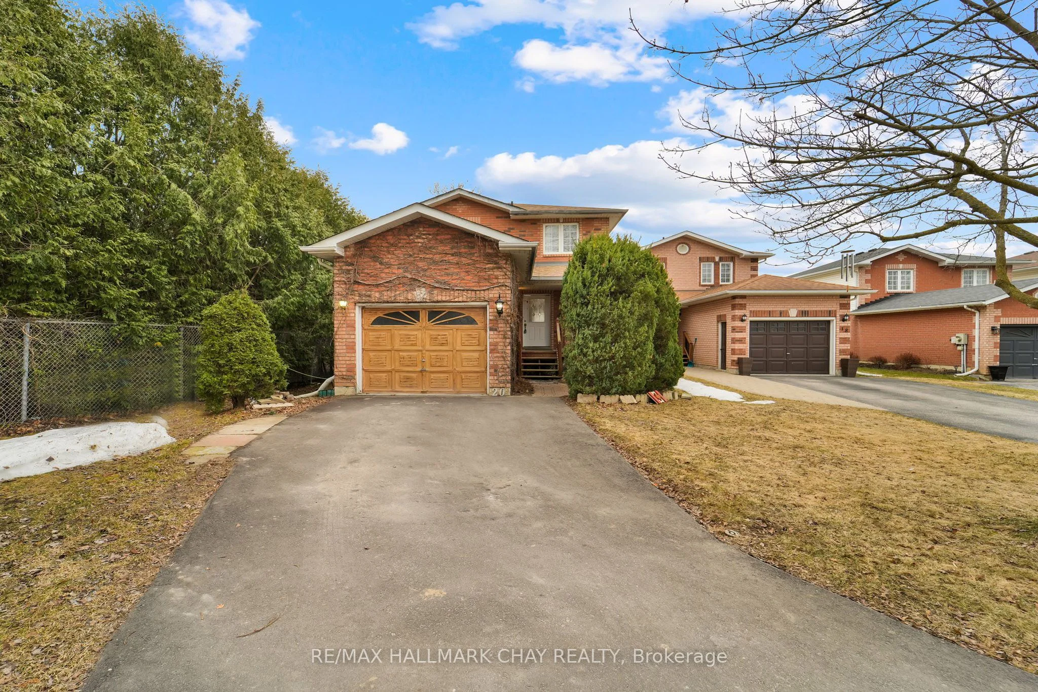 Detached in New Tecumseth