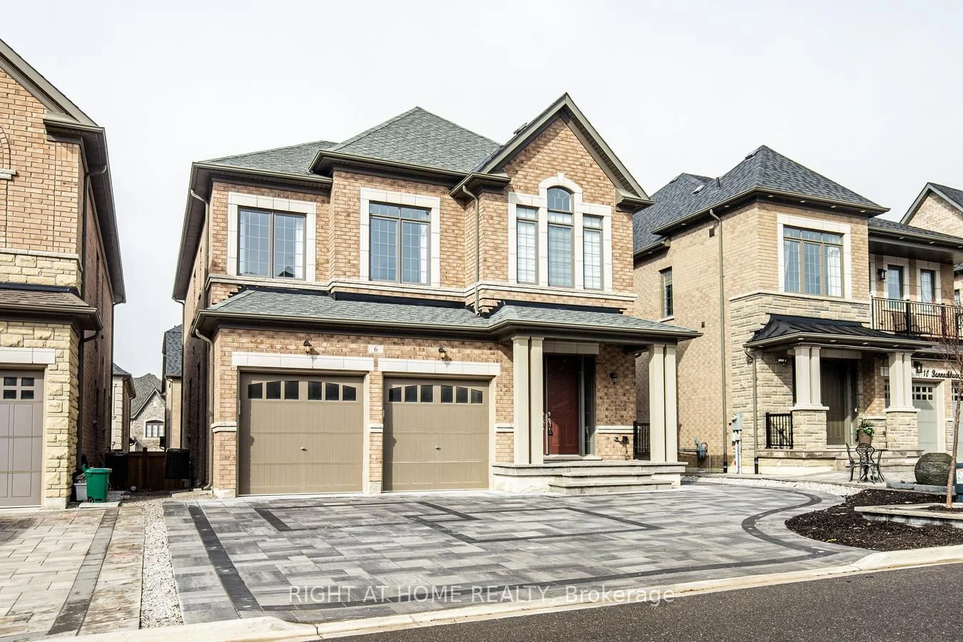 Detached in Vaughan