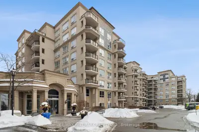 2 Maison Parc Court 713, Vaughan, On L4j 9k4