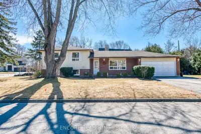 35 Gainsville Avenue, Markham, On L3r 1x1