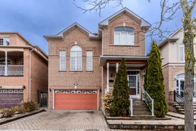 Detached in Vaughan