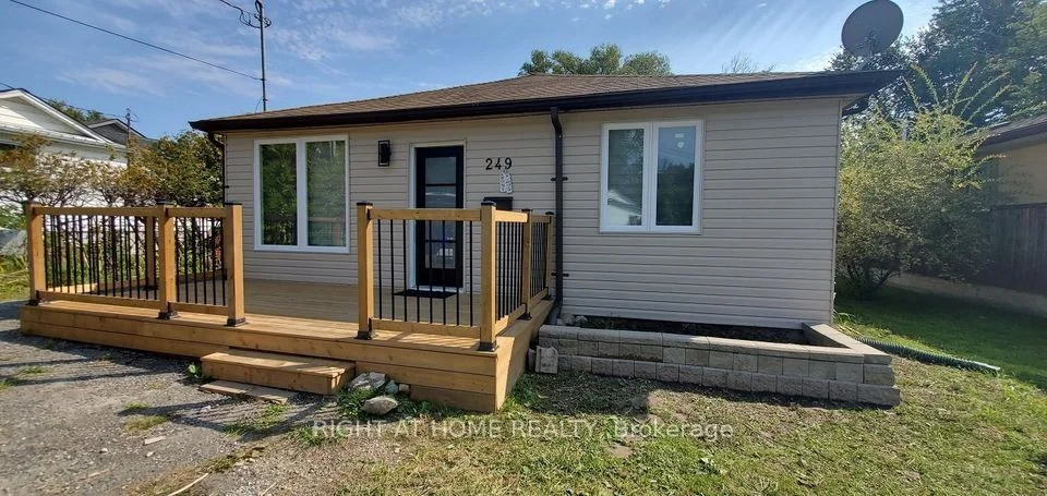 Detached in Georgina