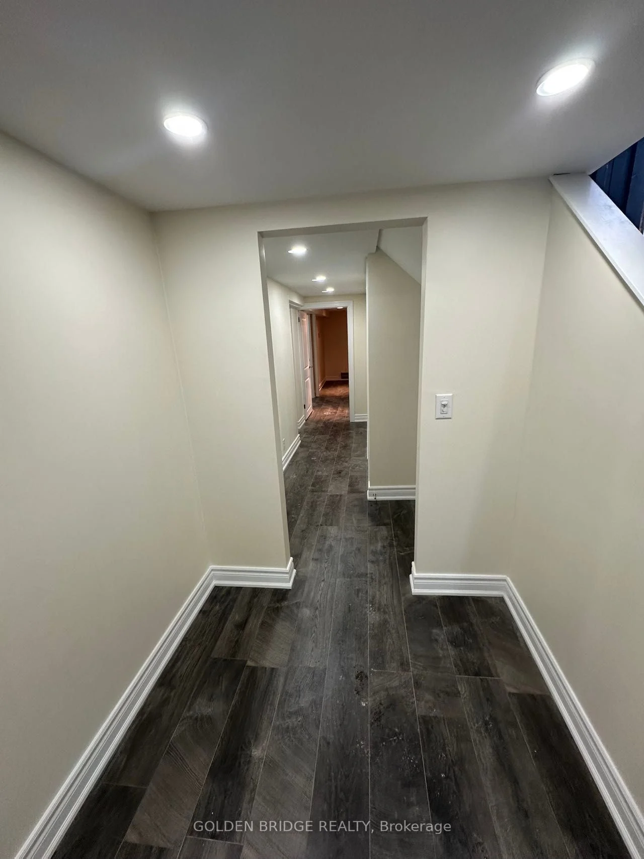 303 Taylor Mills Drive S BSMT, Richmond Hill, ON L4C 2S8