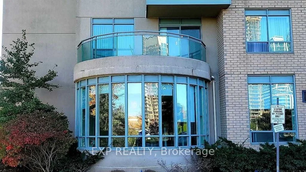39 Oneida Crescent 216, Richmond Hill, On L4b 4t9