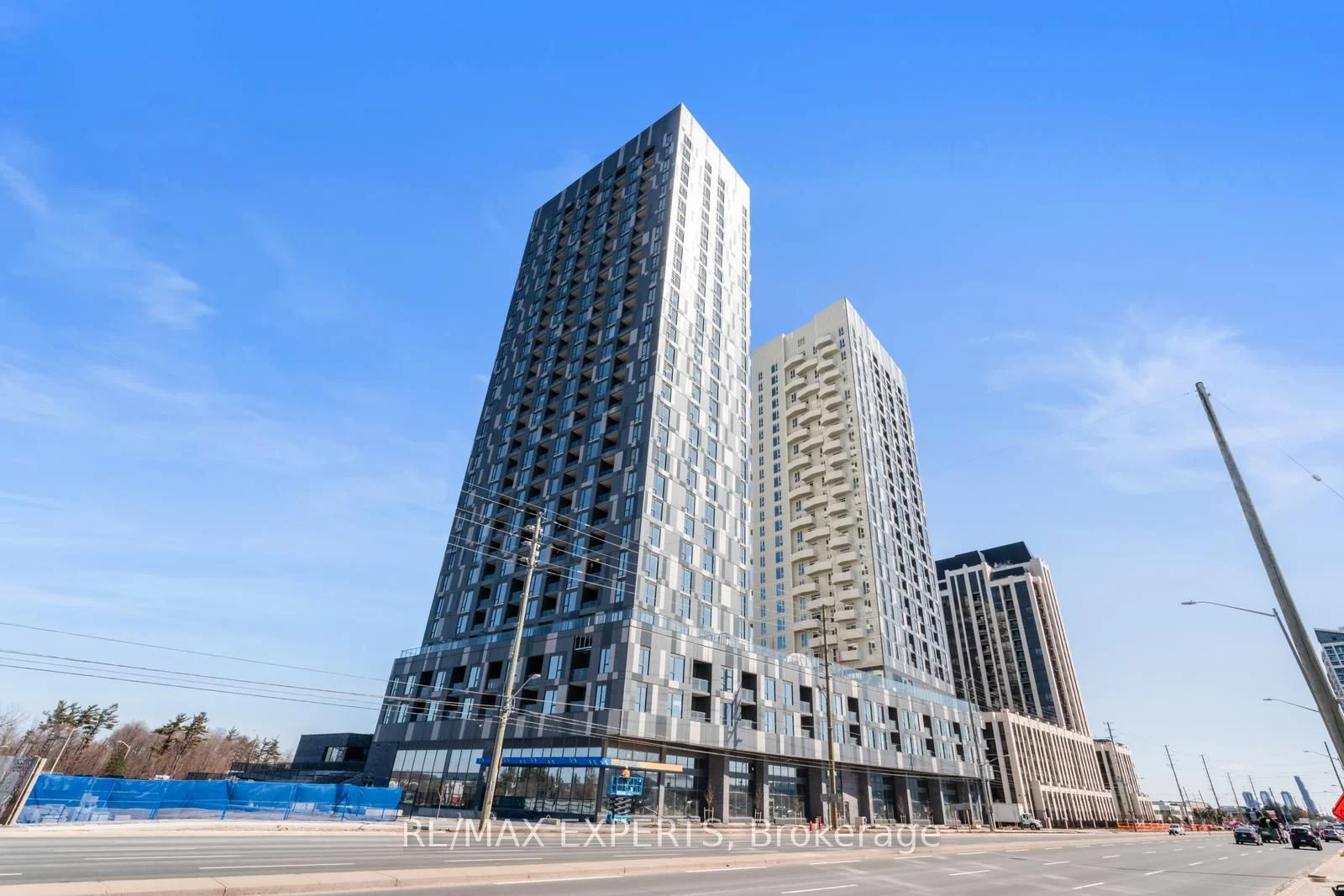 Condo Apartment in Vaughan
