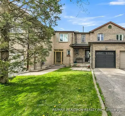 182 Observatory Lane, Richmond Hill, On L4c 8k7