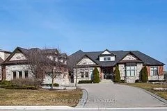 7 Macleod Estate Court, Richmond Hill, ON L4E 0B2