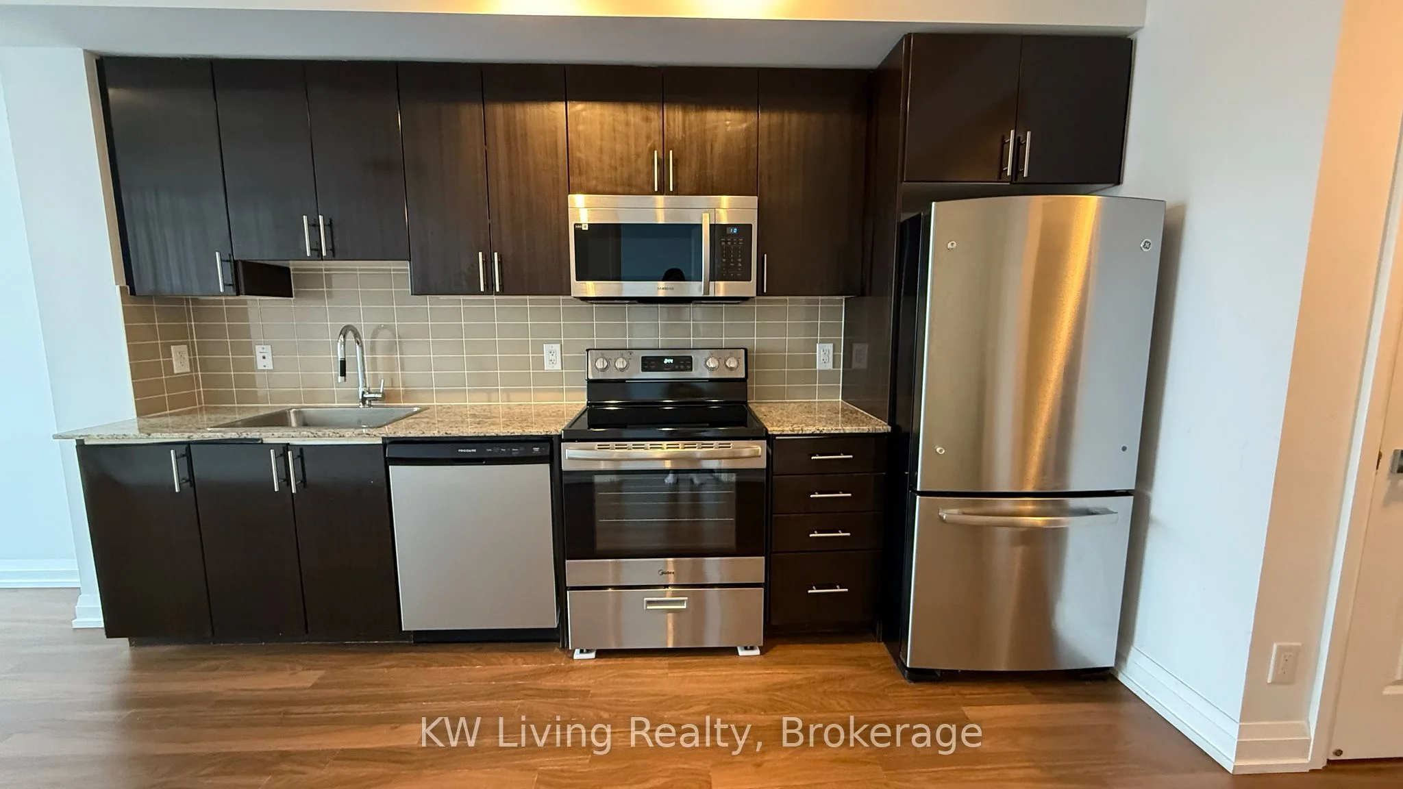 Condo Apartment in Markham