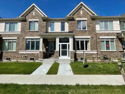 Att/Row/Townhouse in Whitchurch-Stouffville