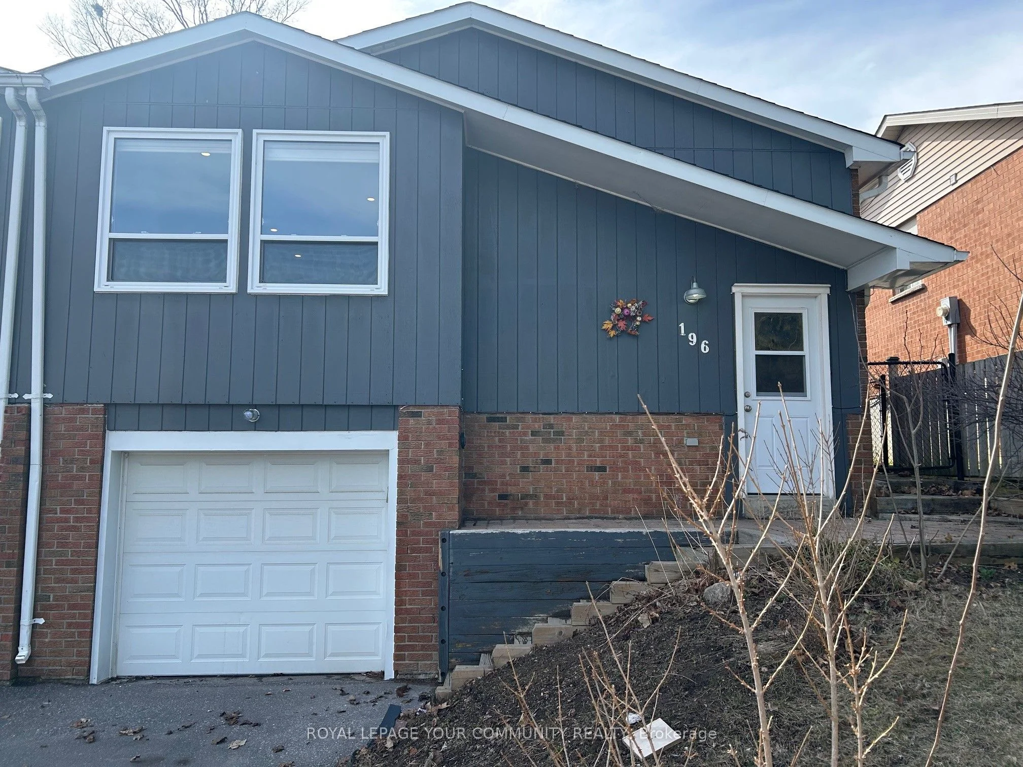 Semi-Detached in Bradford West Gwillimbury