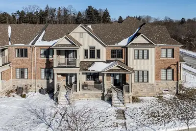 3 Carratuck Street, East Gwillimbury, On L9n 0s5