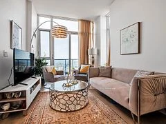 9471 Yonge Street Ph7, Richmond Hill, On L4c 1v4
