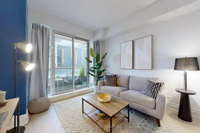 Condo Apartment in Markham