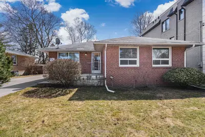 296 Boisdale Avenue, Richmond Hill, On L4c 1r3