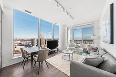 5 Buttermill Avenue 4303, Vaughan, On L4k 0j5