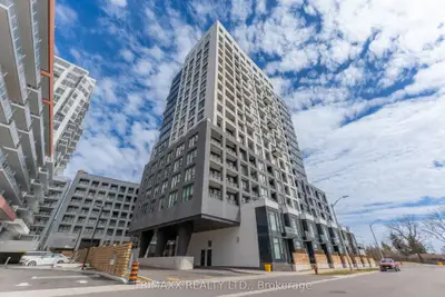 3 Rosewater Street 1706w, Richmond Hill, On L4c 5t6
