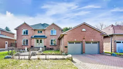 Detached in Markham
