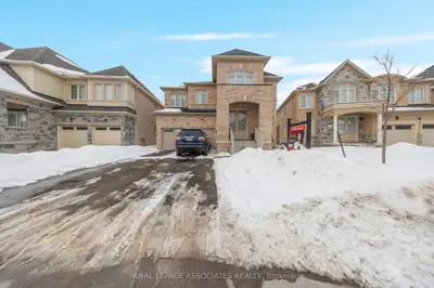14 Hitching Post Road Bsmt, Georgina, On L4p 0h9