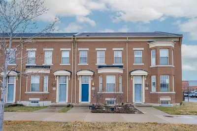 10255 Woodbine Avenue, Markham, On L6c 0j7