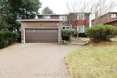Detached in Markham