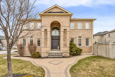 Detached in Vaughan