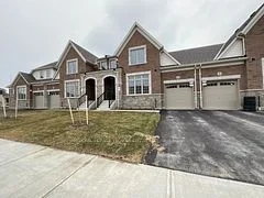 8 Mayapple Street, Adjala-Tosorontio, ON L0G 1W0