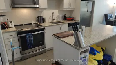 9191 Sw Yonge Street 613, Richmond Hill, On L4c 1e2