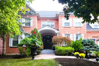 Detached in Markham
