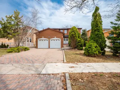 Detached in Vaughan