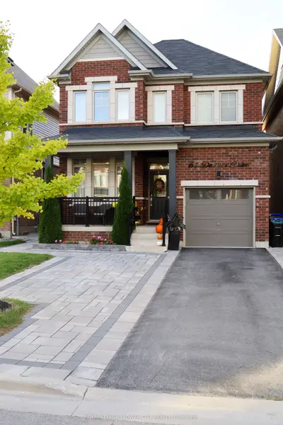 Detached in New Tecumseth