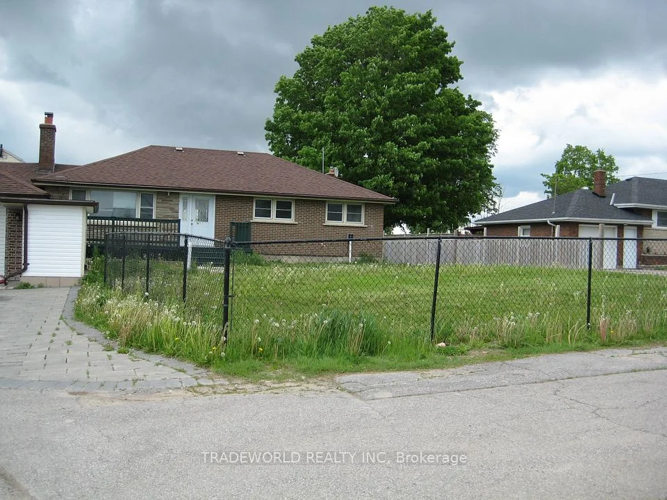23497 Woodbine Avenue 1, Georgina, ON L4P 0L5