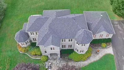 Detached in Bradford West Gwillimbury