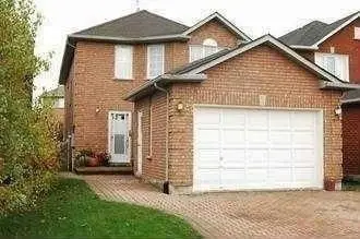 47 Newmill Crescent Main, Richmond Hill, On L4c 9t6