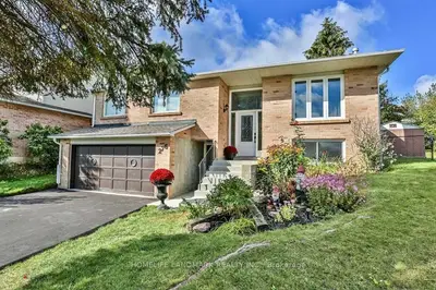 276 Plymouth Trail Upper, Newmarket, On L3y 6g7