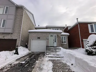 109 Gayla Street, Vaughan, On L4j 6g8