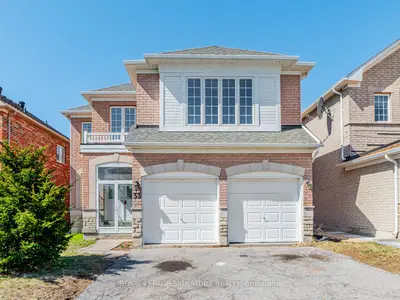 Detached in Richmond Hill