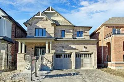 Detached in Georgina