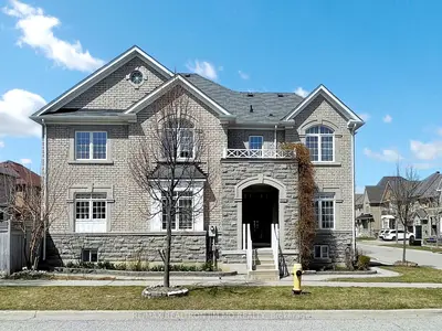 Detached in Markham