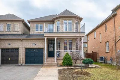 Link in Richmond Hill