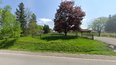 16333-16401 Dufferin Street, King, On L7b 1k5